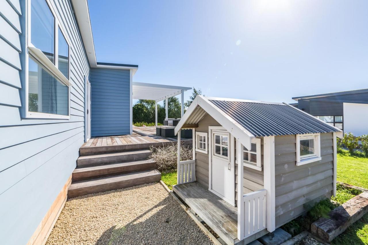 Blue Bungalow Martinborough Eksteriør bilde