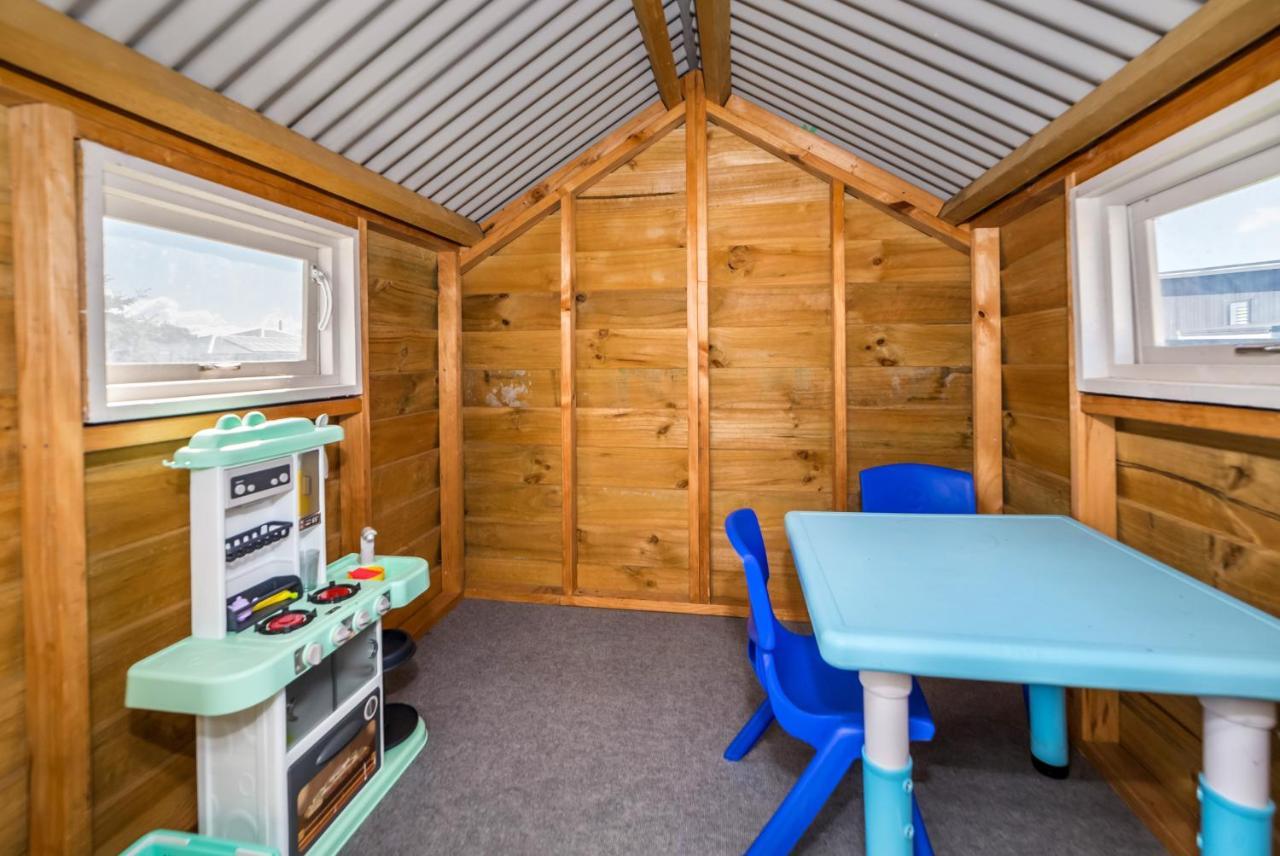 Blue Bungalow Martinborough Eksteriør bilde
