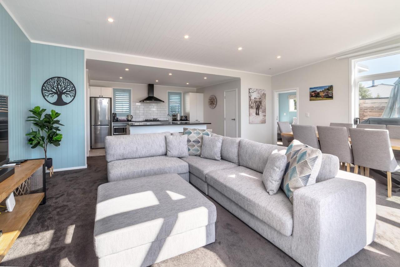 Blue Bungalow Martinborough Eksteriør bilde